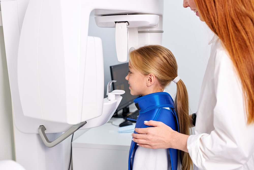Why Children of Smokers Should Get Regular Lung Check-ups: The Role of Radiology
